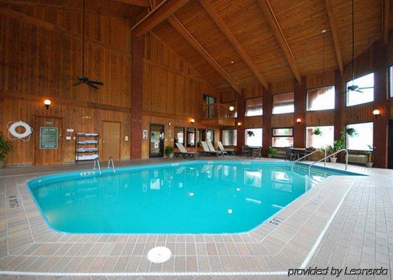 Quality Inn Parkersburg North-Vienna Удобства фото