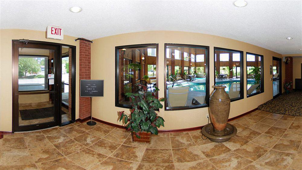 Quality Inn Parkersburg North-Vienna Экстерьер фото